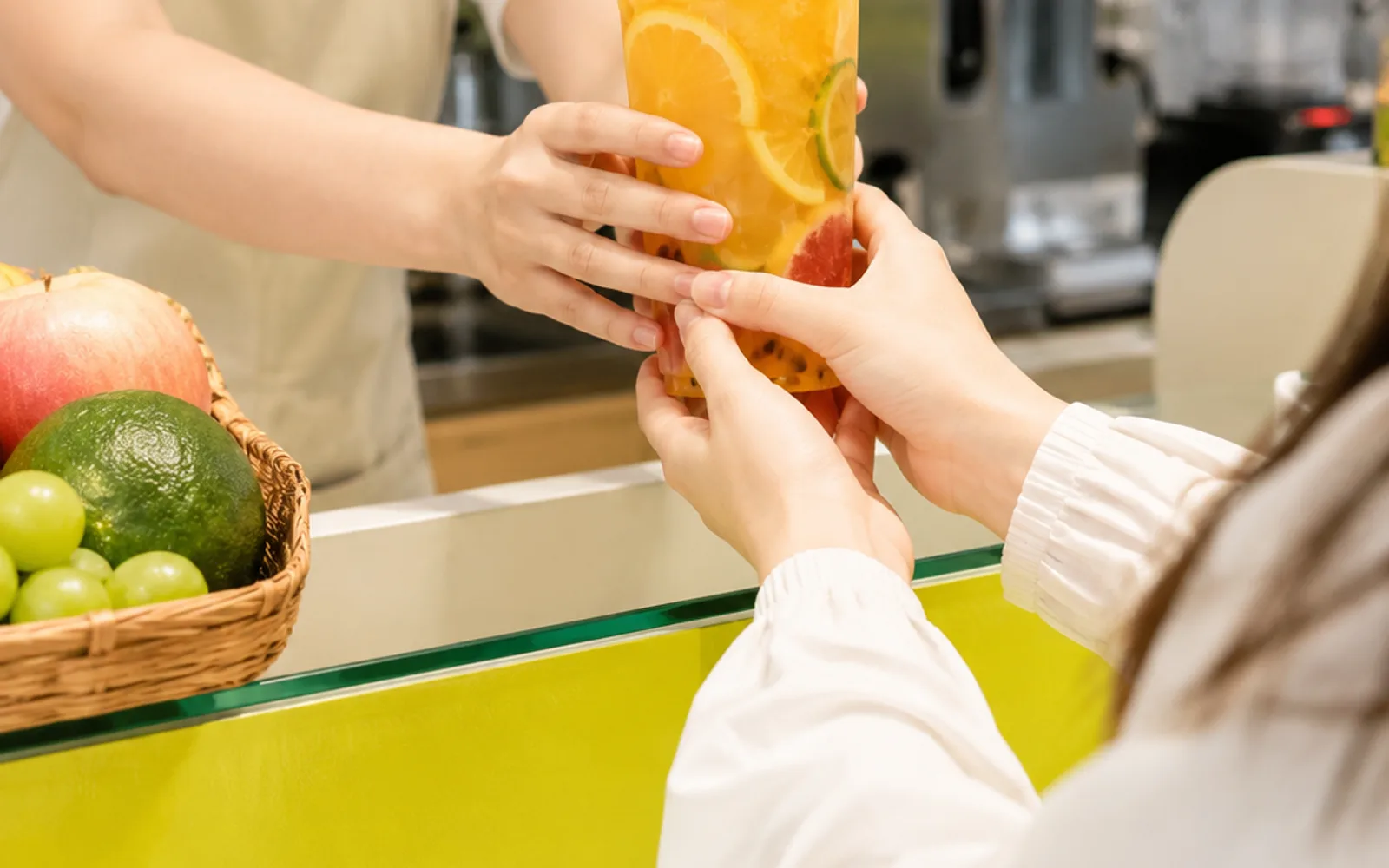預點飲料快速交到客人手上